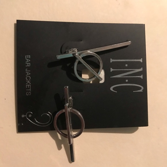 NEW - Picture 2 of 3